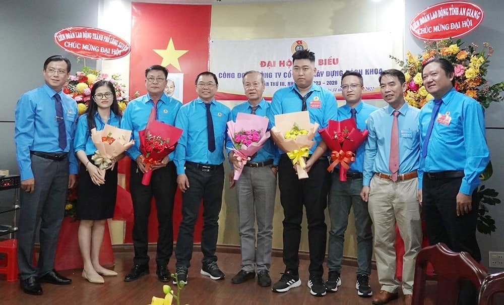 Đại hội công đoàn cơ sở đầu tiên của tỉnh An Giang